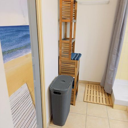 Le Petit Oasis Apartment Saint-Denis Ngoại thất bức ảnh