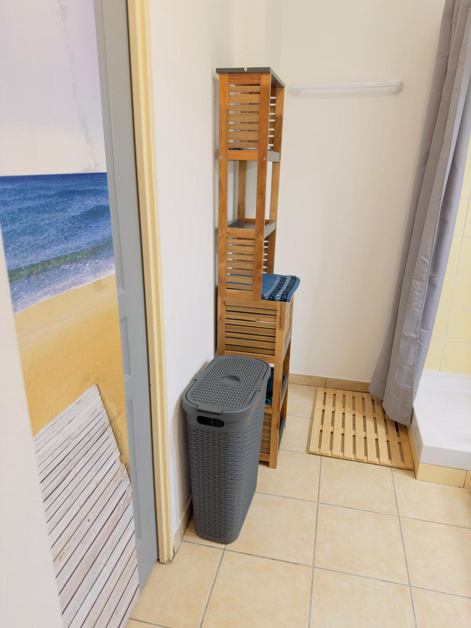 Le Petit Oasis Apartment Saint-Denis Ngoại thất bức ảnh